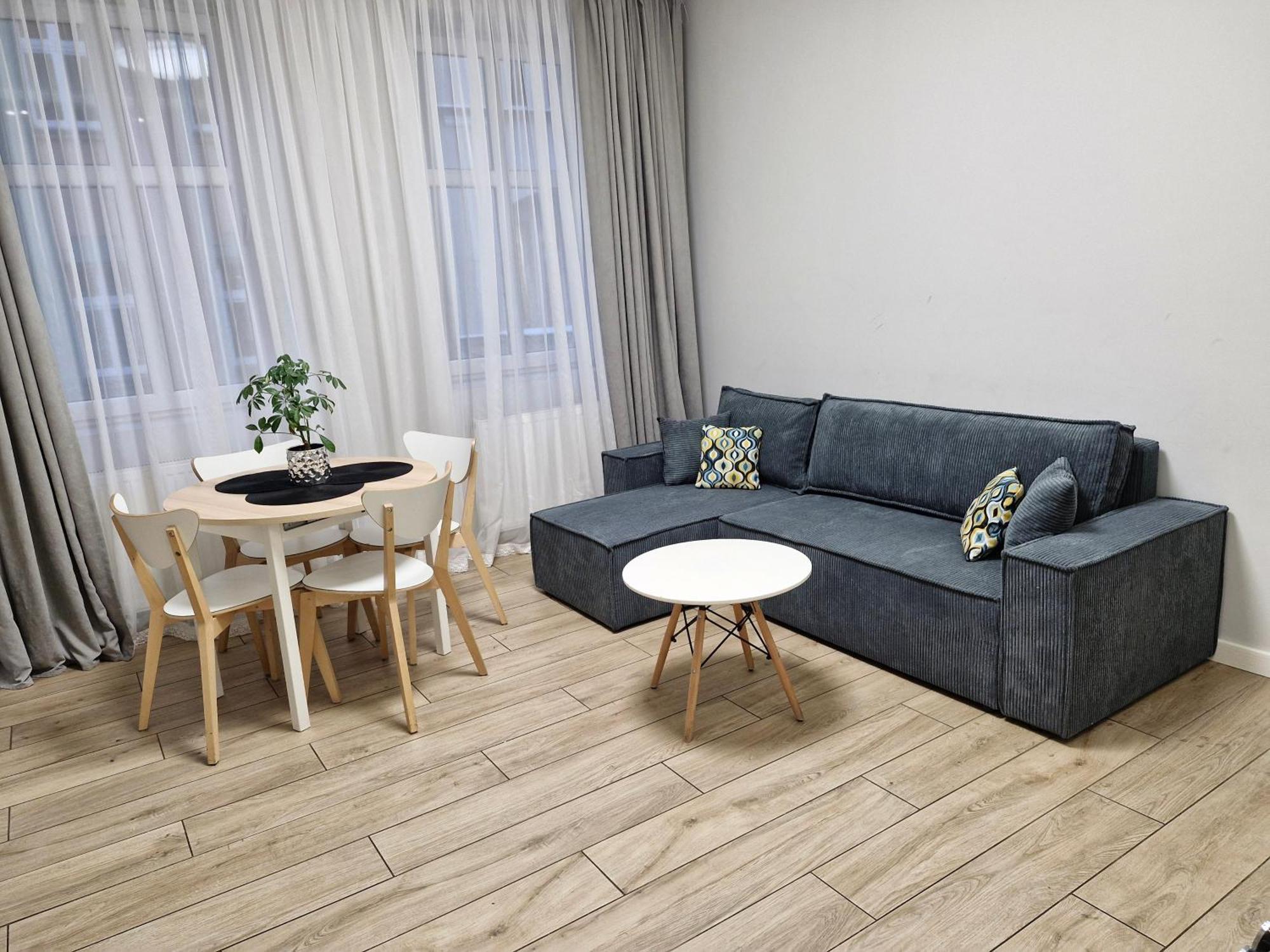 Central Platinum Apartments 7 Ρίμπνικ Εξωτερικό φωτογραφία